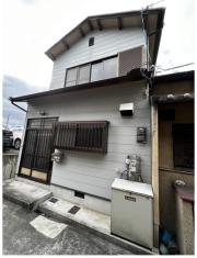 川上町貸家