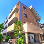 ラフレシール市川