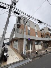 ＪＲ東海道本線戸塚駅まで徒歩4分