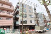 M′s Building