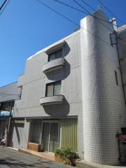小田急小田原線新百合ヶ丘駅まで徒歩10分