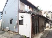 南海本線石津川駅まで徒歩16分