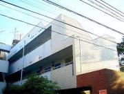ＪＲ山手線代々木駅まで徒歩7分