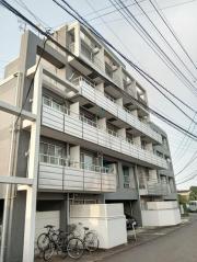 ＪＲ中央線八王子駅までバス約8分 徒歩7分