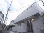 山陽電鉄本線山陽須磨駅まで徒歩5分