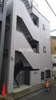 小田急小田原線南新宿駅まで徒歩2分