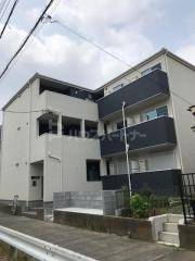 アストン八潮