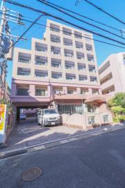 ＪＲ鹿児島本線九産大前駅まで徒歩6分