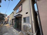 ＪＲ中央線甲府駅までバス約5分 徒歩2分