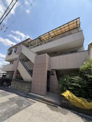 近鉄難波・奈良線八戸ノ里駅まで徒歩5分