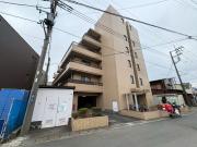 小田急小田原線伊勢原駅まで徒歩7分