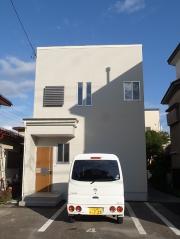 ヴィヴァーチェ緑町