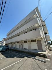 ＪＲ山陽本線明石駅までバス約7分 徒歩3分