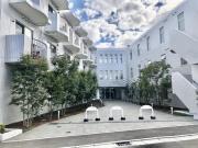 PLUSH-GARDEN SPACE