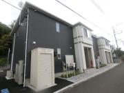 ＪＲ中央線八王子駅までバス約20分 徒歩2分