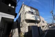 京王線千歳烏山駅まで徒歩15分