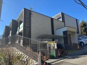 小田急小田原線東海大学前駅まで徒歩13分