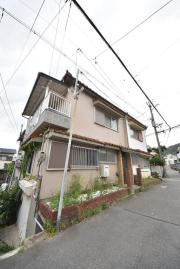 潮見台町貸戸建