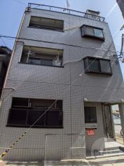 レジデンス三津屋