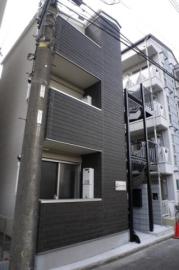 京急本線神奈川駅まで徒歩9分