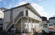 東急田園都市線駒沢大学駅まで徒歩13分