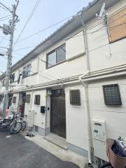 近鉄難波・奈良線河内永和駅まで徒歩7分