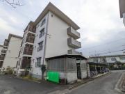円明寺ヶ丘団地B棟