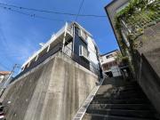 小田急小田原線伊勢原駅まで徒歩16分