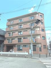 アイエムハイツ
