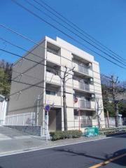 京急本線金沢八景駅まで徒歩12分