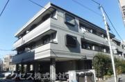 西武新宿線新井薬師前駅まで徒歩9分