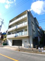 地下鉄東山線覚王山駅まで徒歩9分