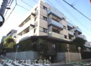 都営大江戸線中野坂上駅まで徒歩3分