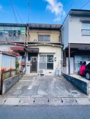 相田中村住宅