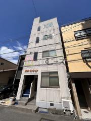岩川マンション