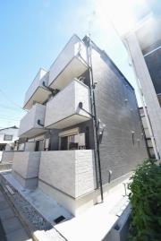 ＪＲ中央線高円寺駅まで徒歩11分