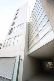 ＪＲ山陽本線新白島駅まで徒歩1分