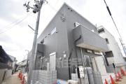 南海本線浜寺公園駅まで徒歩4分