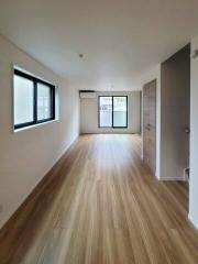 西武新宿線武蔵関駅まで徒歩10分