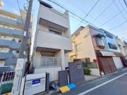ＪＲ中央線高円寺駅まで徒歩4分