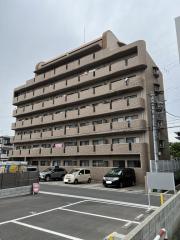 近鉄大阪線近鉄八尾駅まで徒歩9分