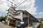 阪急宝塚線曽根駅まで徒歩13分