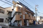 京王相模原線京王稲田堤駅まで徒歩4分