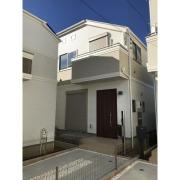 ＪＲ常磐線（各駅停車）亀有駅までバス約18分 徒歩2分