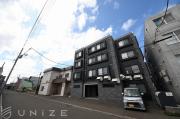 地下鉄南北線平岸駅まで徒歩9分