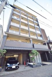京阪鴨東線神宮丸太町駅まで徒歩5分