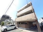 地下鉄七隈線茶山駅まで徒歩7分