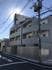 都営大江戸線落合南長崎駅まで徒歩4分
