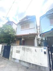 湊川町8丁目貸戸建