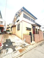 クレーンテール松葉町貸家